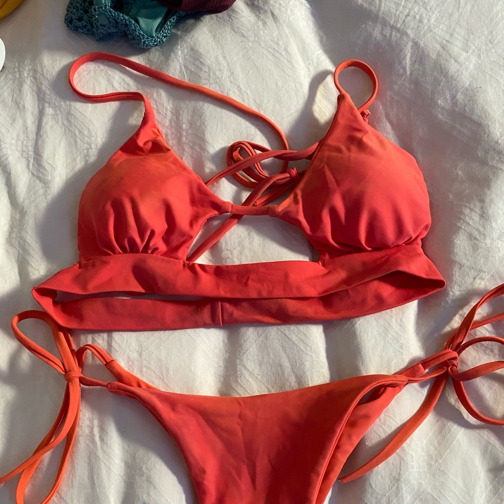 bathing suit size medium